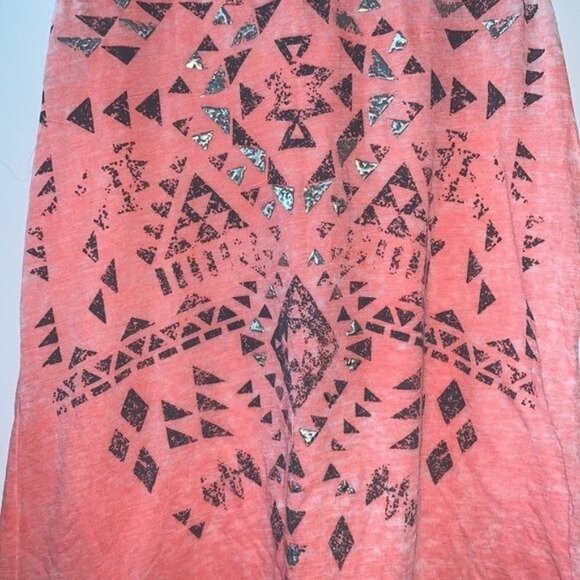 Sleeveless Coral Graphic Tank Top By Maurices Womens M Lightweight Semi-Sheer - Picture 3 of 6